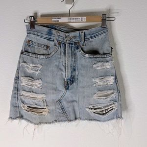 Levi’s custom made denim mini skirt distressed destroyed destructed style XS